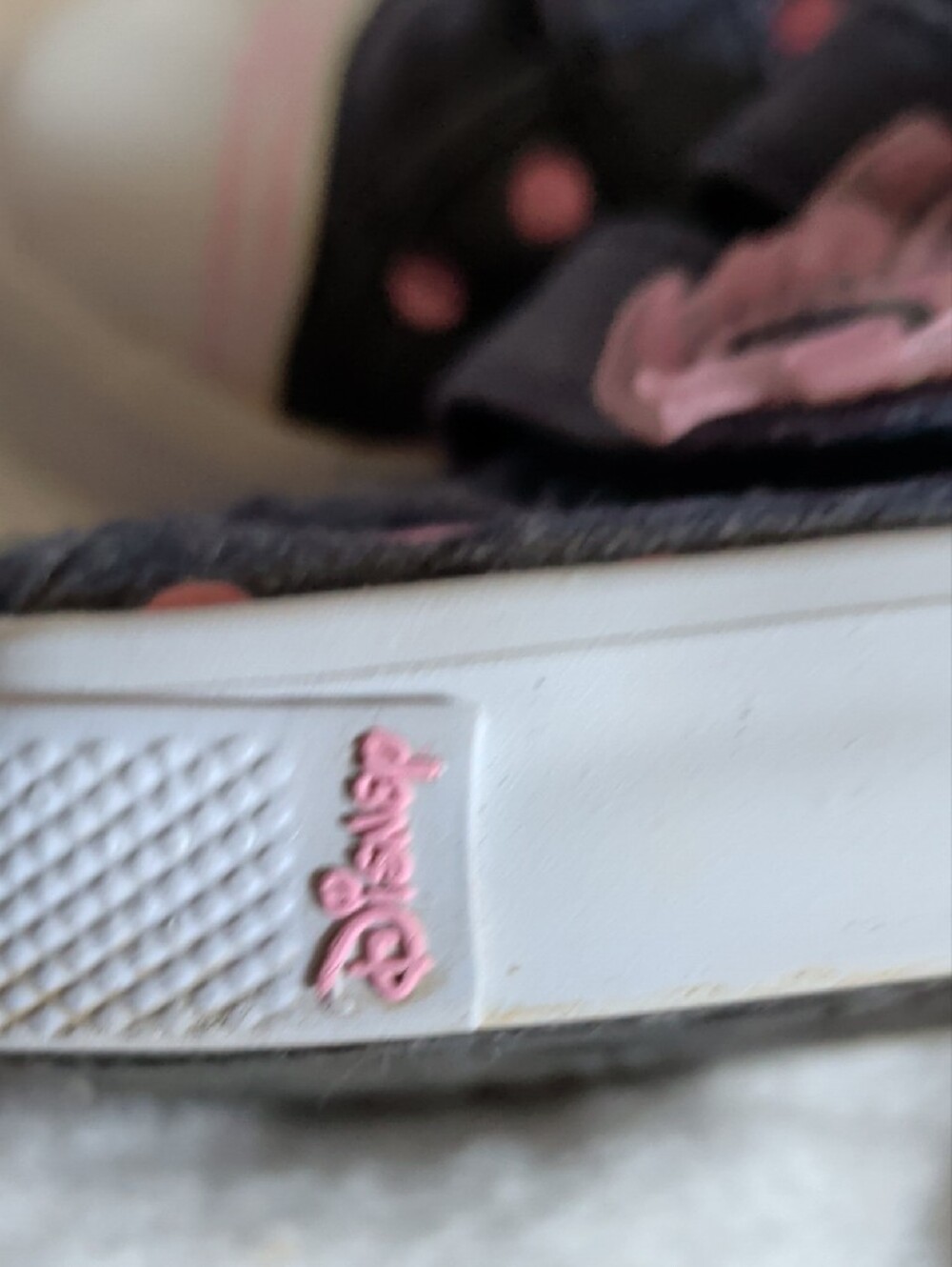 Disney Minnie Mouse Navy & Pink Polka Dot Kids Sneakers - Picture 11 of 11